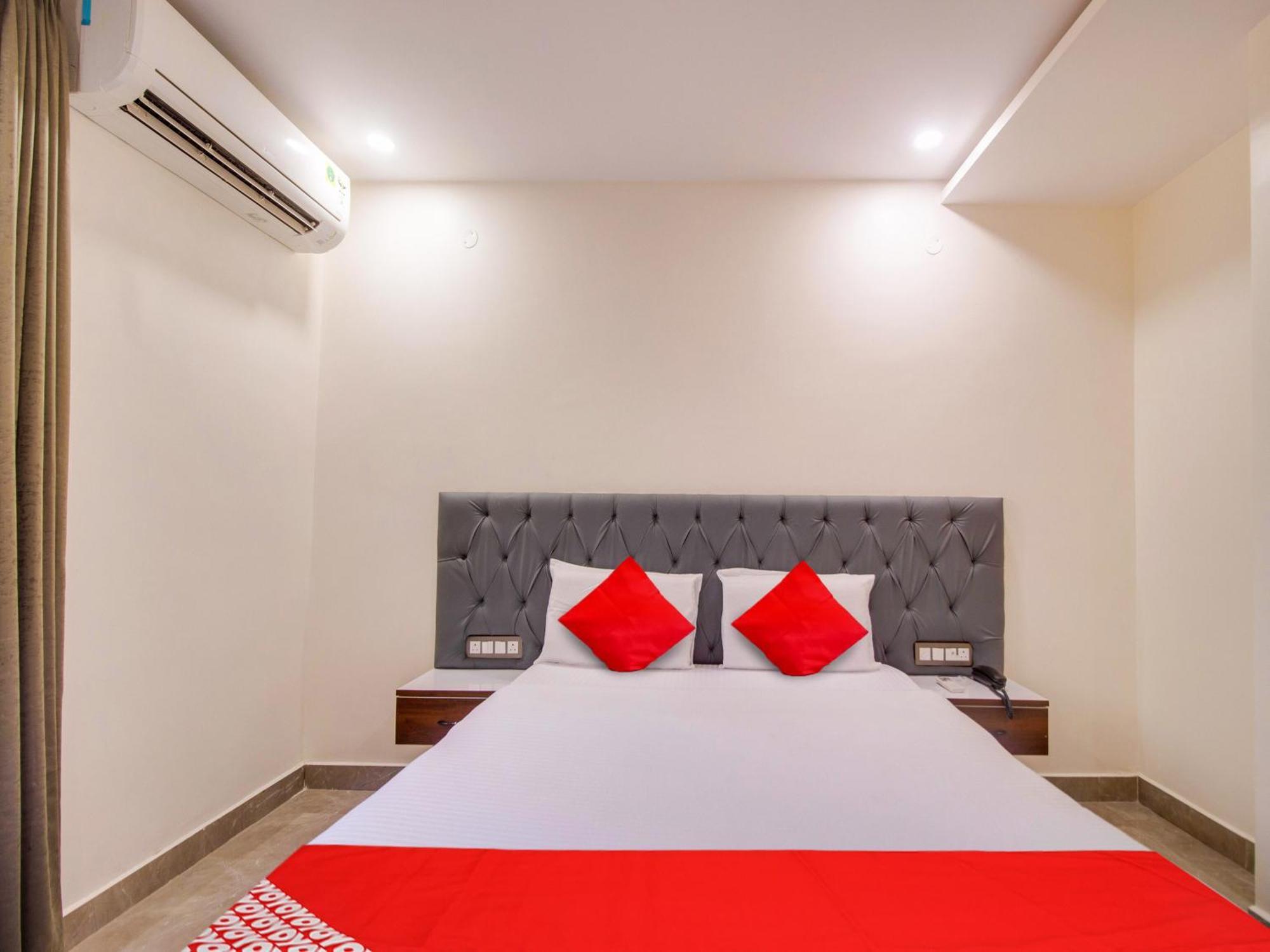Hotel O Rr Residency Khammam Buitenkant foto