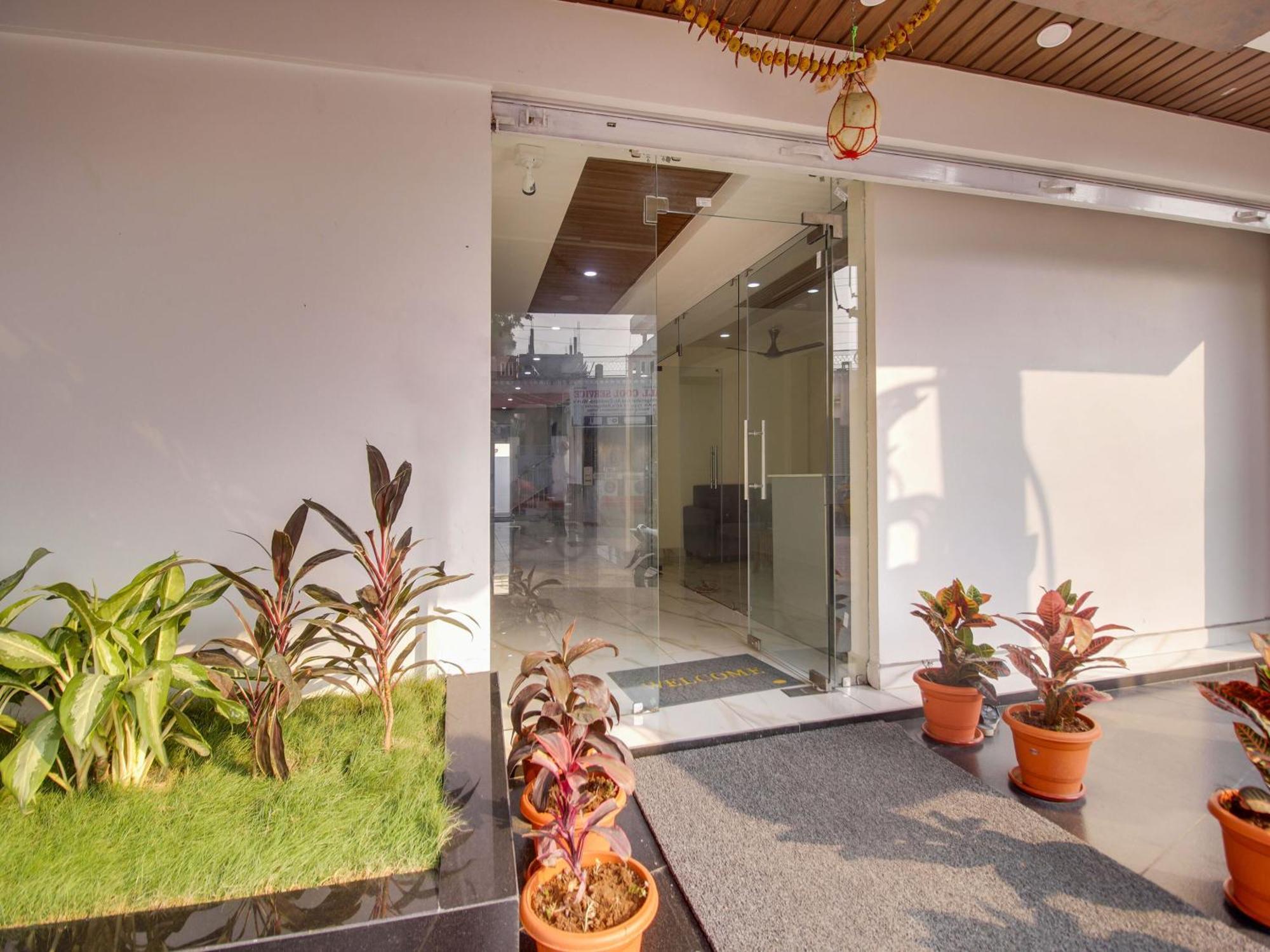 Hotel O Rr Residency Khammam Buitenkant foto