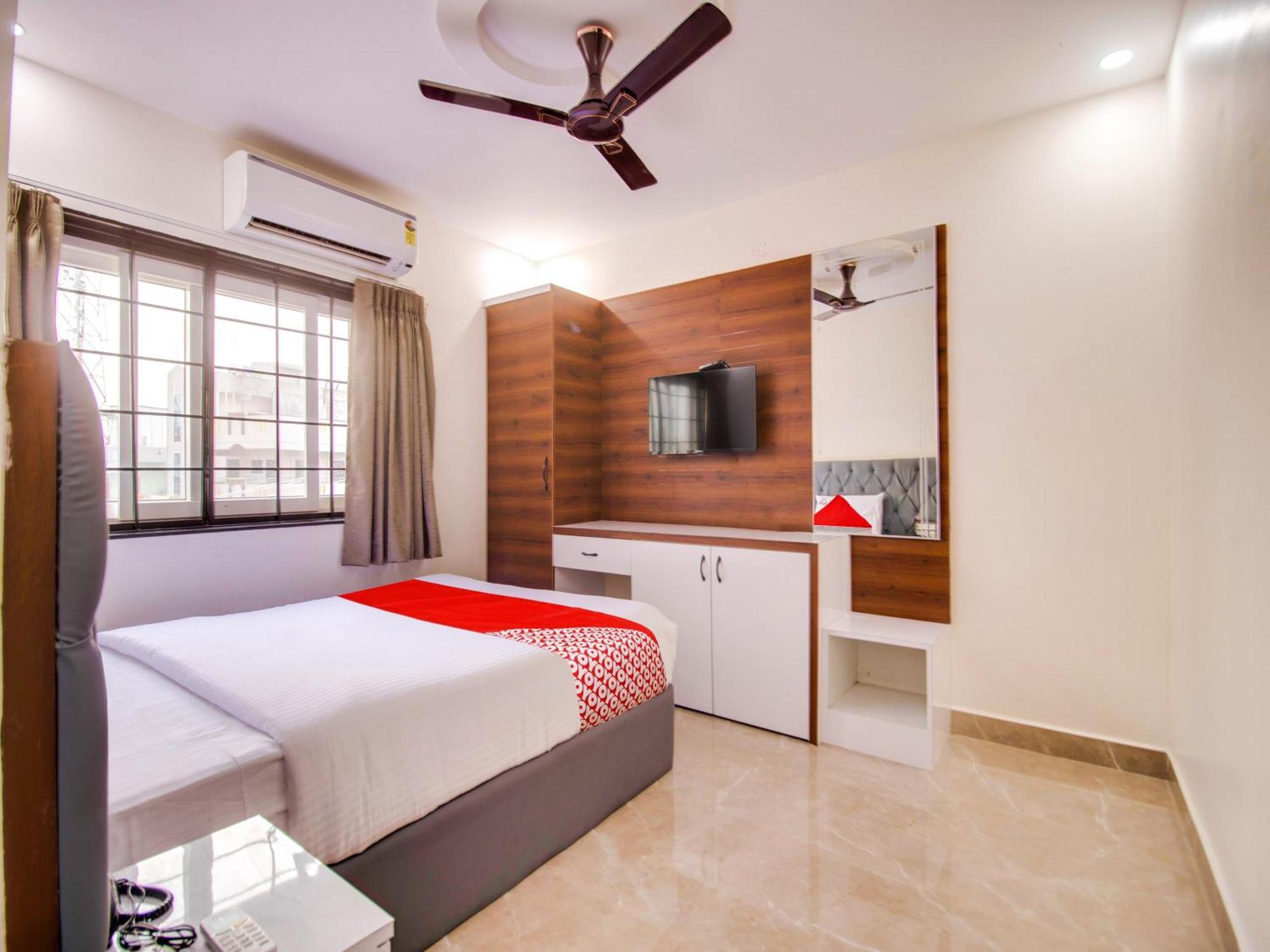 Hotel O Rr Residency Khammam Buitenkant foto