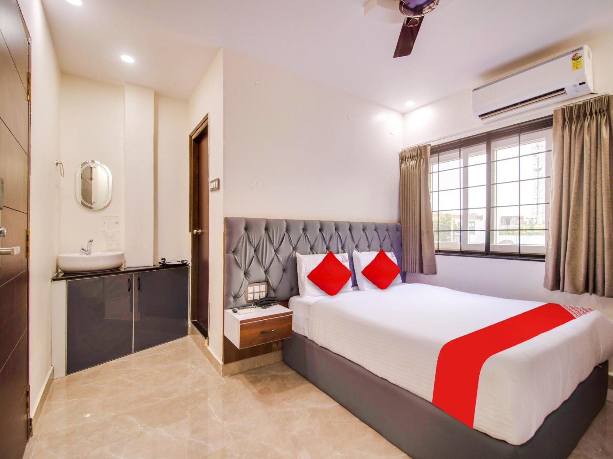 Hotel O Rr Residency Khammam Buitenkant foto